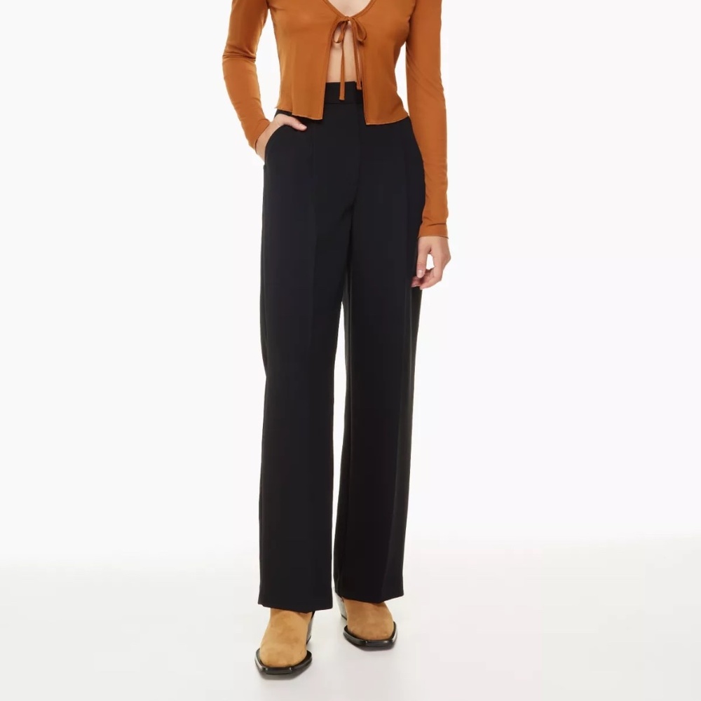 Aritzia Wilfred "THE EFFORTLESS PANT"